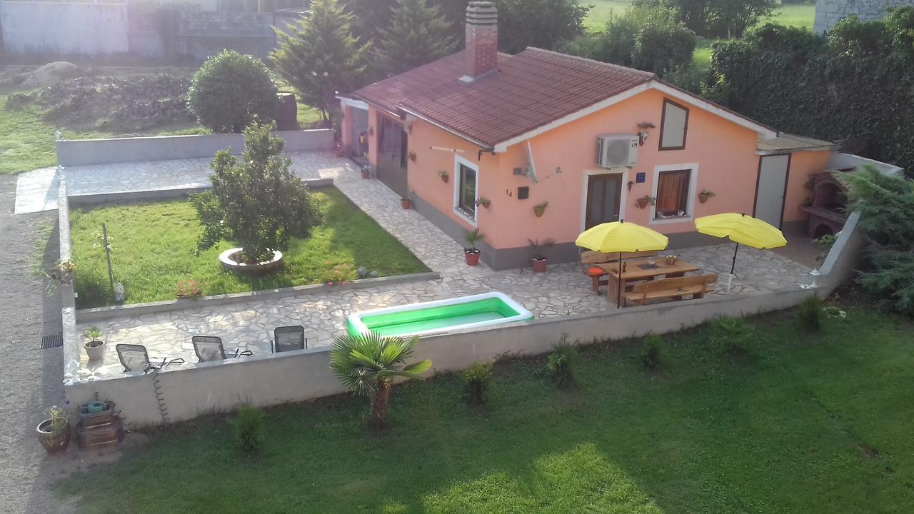 Holiday Home Izabela Krsan Exterior photo